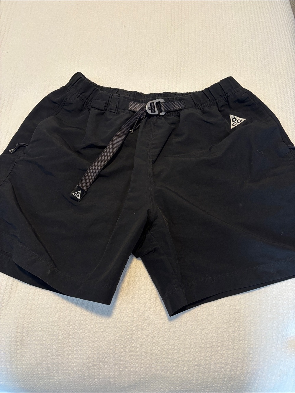 Nike ACG Black Elastic-Waist Outdoor Shorts